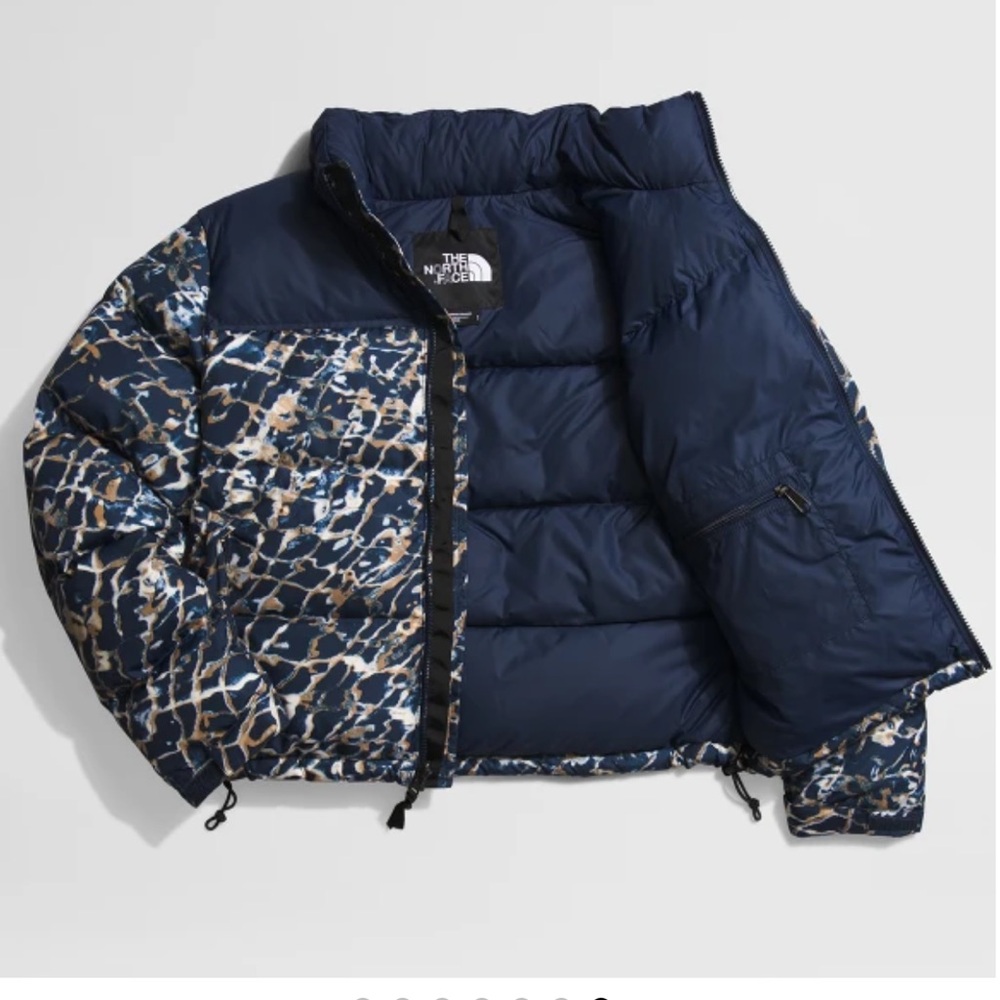 NORTH FACE Wms 1996 Retro Nuptse Jacket